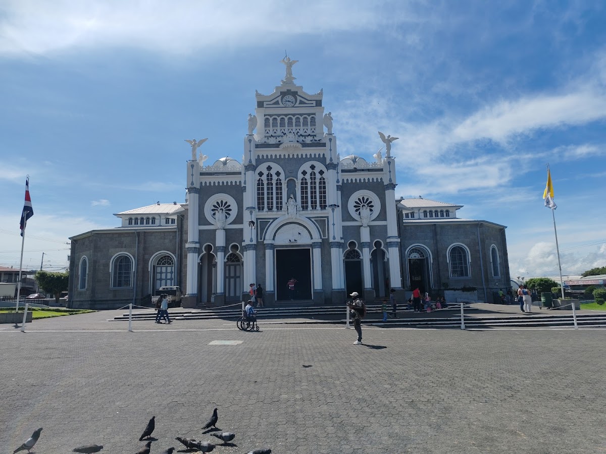 Cartago, Valle Central — Costa Rica Travel TV